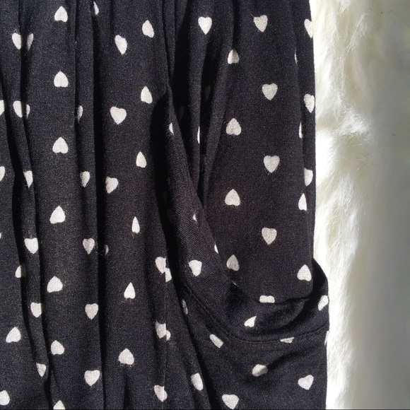 ⭐️BOGO FREE! Flowy Black Skirt with Pockets - Picture 2 of 3